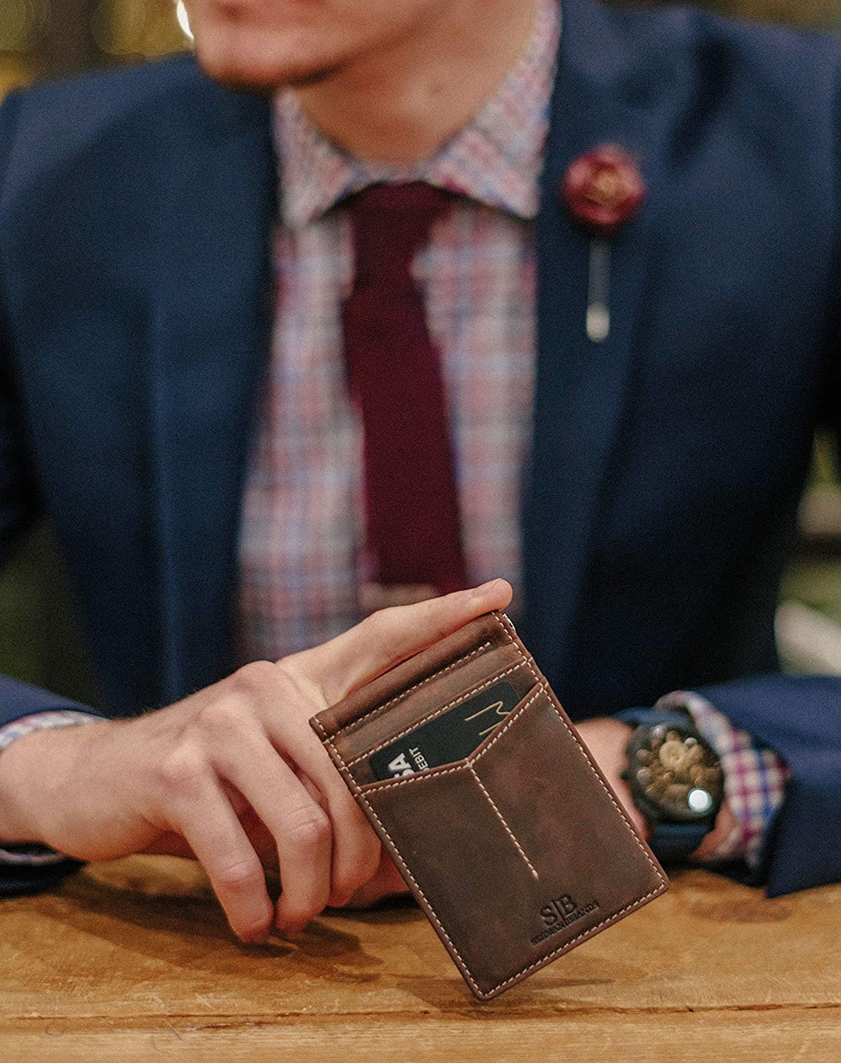 20 Best Minimalist Wallets - The World of Gifts